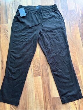 GAP Woman’s Black Drawstring Joggers Size S NWT